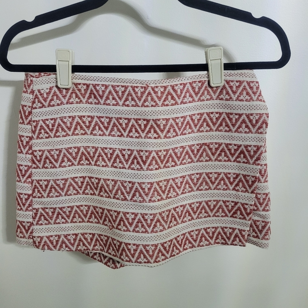 BCBGeneration Sz 0 Aztec Print Skort